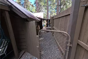 2606 Whispering Pines Dr, Running Springs, CA 92382 - Photo 26