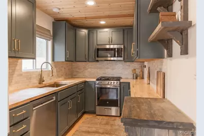 2047 7th Lane Lane, Big Bear City, CA 92314 - Photo 12