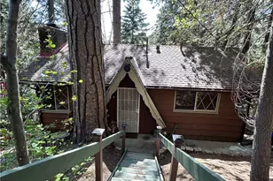 748 Lake Dr, Lake Arrowhead, CA 92352 - Photo 14