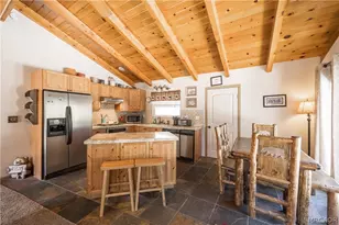 696 Lupin Ln, Big Bear Lake, CA 92315 - Photo 10