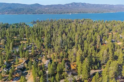425 Castella Lane, Big Bear Lake, CA 92315 - Photo 6