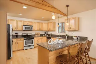 864 Jay Bird Ln, Big Bear Lake, CA 92315 - Photo 6