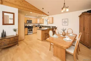 864 Jay Bird Ln, Big Bear Lake, CA 92315 - Photo 10