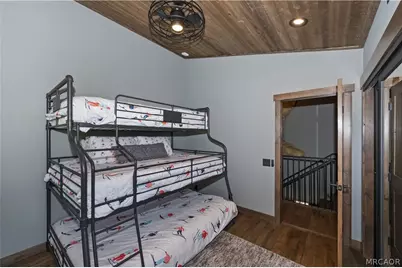41940 Centre Court, Big Bear Lake, CA 92315 - Photo 28