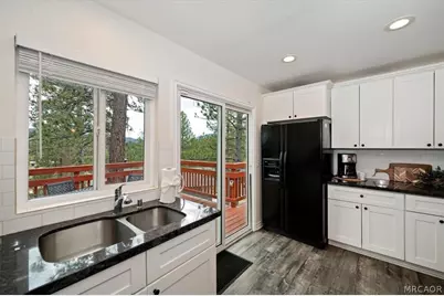 490 Vista Lane, Big Bear Lake, CA 92315 - Photo 10