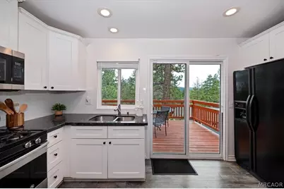 490 Vista Lane, Big Bear Lake, CA 92315 - Photo 8