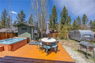 445 Elysian Blvd, Big Bear City, CA 92314 - Photo 14
