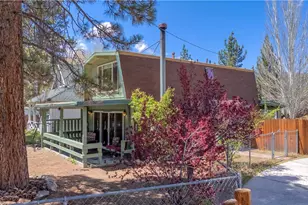 445 Elysian Blvd, Big Bear City, CA 92314 - Photo 2