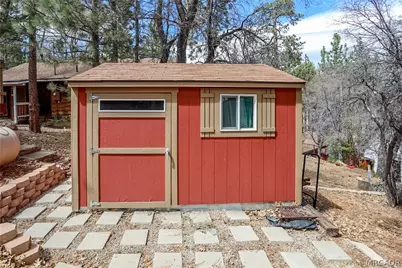 861 Santa Barbara Avenue, Sugarloaf, CA 92386 - Photo 24