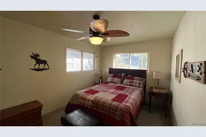 33393 Robin Drive, Green Valley Lake, CA 92341 - Photo 12