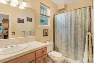 24380 Horst Dr, Crestline, CA 92325 - Photo 26