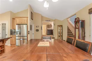 24380 Horst Dr, Crestline, CA 92325 - Photo 12