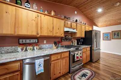 42821 Cougar Road, Big Bear Lake, CA 92315 - Photo 18