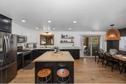 42698 Fox Farm Road, Big Bear Lake, CA 92315 - Photo 14