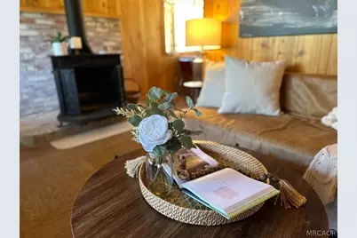 1014 Cherokee Street, Fawnskin, CA 92333 - Photo 14