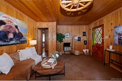 1014 Cherokee Street, Fawnskin, CA 92333 - Photo 10