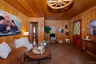 1014 Cherokee St, Fawnskin, CA 92333 - Photo 10
