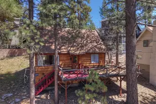 1014 Cherokee St, Fawnskin, CA 92333 - Photo 2