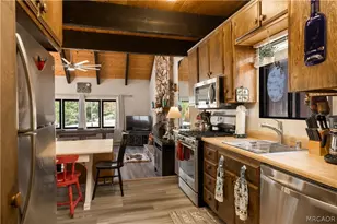 39945 Trail Of The Whispering Pines Rd, Big Bear Lake, CA 92315 - Photo 10