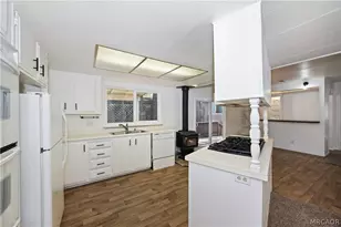 391 Montclair Dr, Big Bear City, CA 92314 - Photo 18