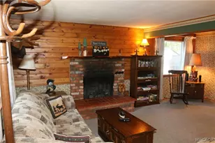400 Shakespeare Ln, Big Bear City, CA 92314 - Photo 2
