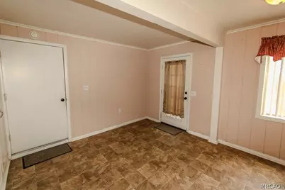 870 Ash Lane, Big Bear City, CA 92314 - Photo 8