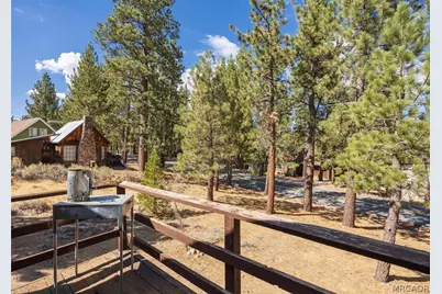 39961 Lakeview Drive, Big Bear Lake, CA 92315 - Photo 30
