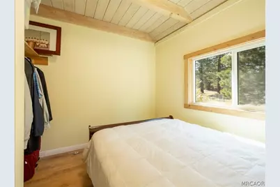 39961 Lakeview Drive, Big Bear Lake, CA 92315 - Photo 22