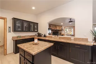 41596 Mcwhinney Ln, Big Bear Lake, CA 92315 - Photo 12