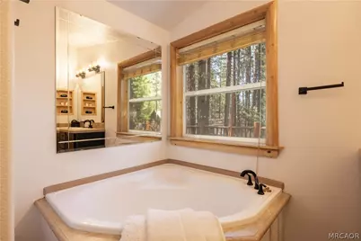 41596 McWhinney Lane, Big Bear Lake, CA 92315 - Photo 20