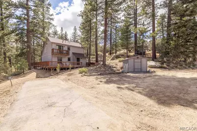 39075 Rim Of The World Drive, Fawnskin, CA 92333 - Photo 14