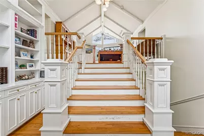 653 Brentwood Drive, Lake Arrowhead, CA 92352 - Photo 8