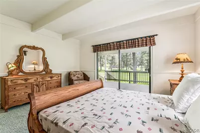 653 Brentwood Drive, Lake Arrowhead, CA 92352 - Photo 32