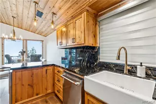 590 Arrowhead Villa Rd, Lake Arrowhead, CA 92352 - Photo 8