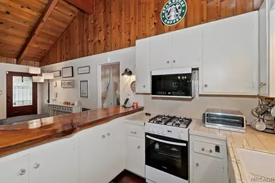 2452 Spring Drive, Running Springs, CA 92382 - Photo 14