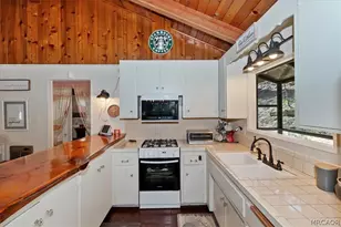 2452 Spring Dr, Running Springs, CA 92382 - Photo 12