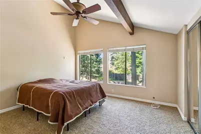 27821 Peninsula Drive N #315, Lake Arrowhead, CA 92352 - Photo 18