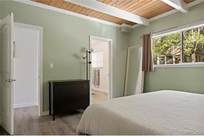 316 Pioneer Road, Lake Arrowhead, CA 92352 - Photo 12