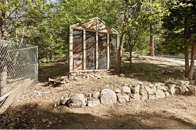316 Pioneer Road, Lake Arrowhead, CA 92352 - Photo 34