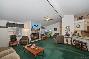 391 Montclair Dr, Big Bear City, CA 92314 - Photo 10