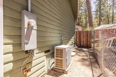 336 E Mojave Boulevard, Big Bear City, CA 92314 - Photo 32