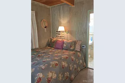 32124 Hunsaker Way, Running Springs, CA 92382 - Photo 10
