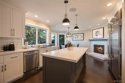 27417 Matterhorn Drive, Lake Arrowhead, CA 92352 - Photo 14