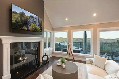 27417 Matterhorn Drive, Lake Arrowhead, CA 92352 - Photo 20