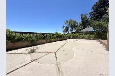 26465 Apache Trail, Cedar Glen, CA 92378 - Photo 14