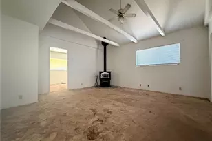 295 Spruce Dr, Crestline, CA 92325 - Photo 6
