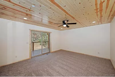 415 Vista Lane, Sugarloaf, CA 92386 - Photo 22