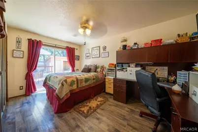 329 Downey Drive, Big Bear City, CA 92314 - Photo 18