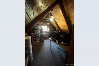 213 E Mountain View Boulevard, Big Bear Lake, CA 92314 - Photo 16
