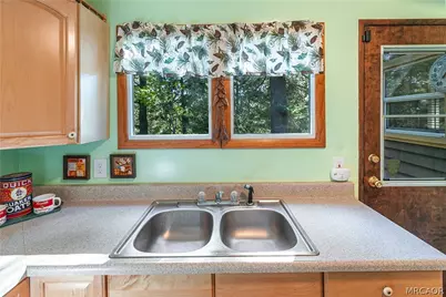 26481 Alpine Lane, Twin Peaks, CA 92391 - Photo 10